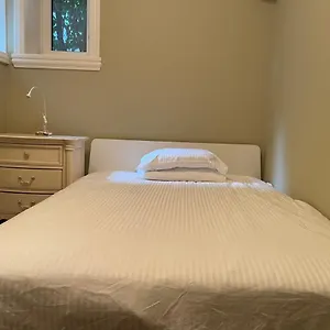 Spacious Cozy House In West Homestay